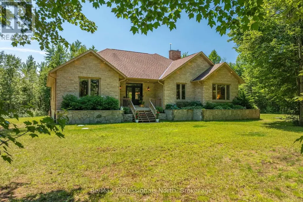 2452 Doe Lake Road, Gravenhurst (Ryde)